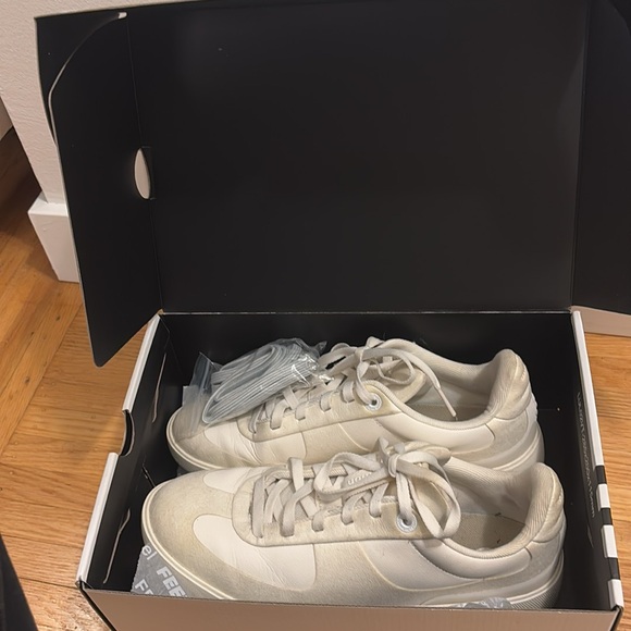 Lululemon Causal Cityverse Sneaker - Picture 7 of 7